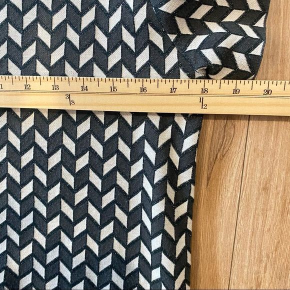 MaxMara Weekend Herringbone Print Knit Shift Dress - Picture 4 of 6